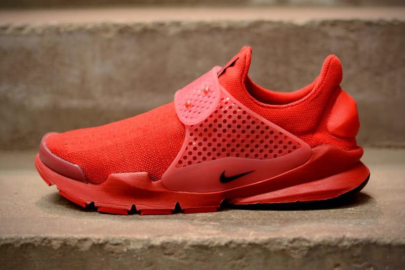 Nike sock dart mens red best sale