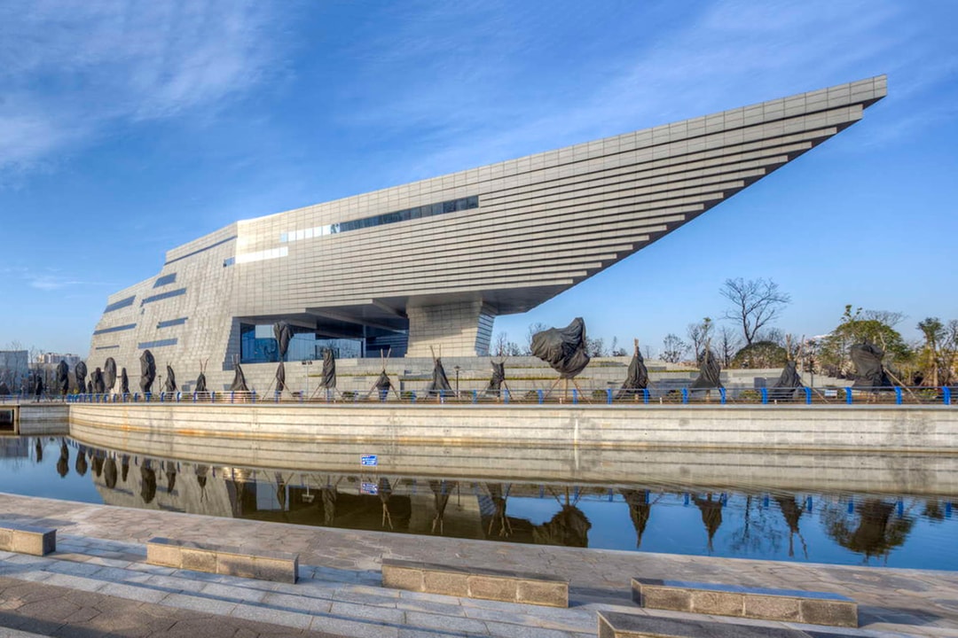 Ателье Alter завершает строительство музея истории Цюйцзин, похожего на космический корабль