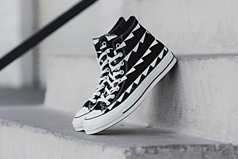 Converse chuck 70 archive print high top on sale