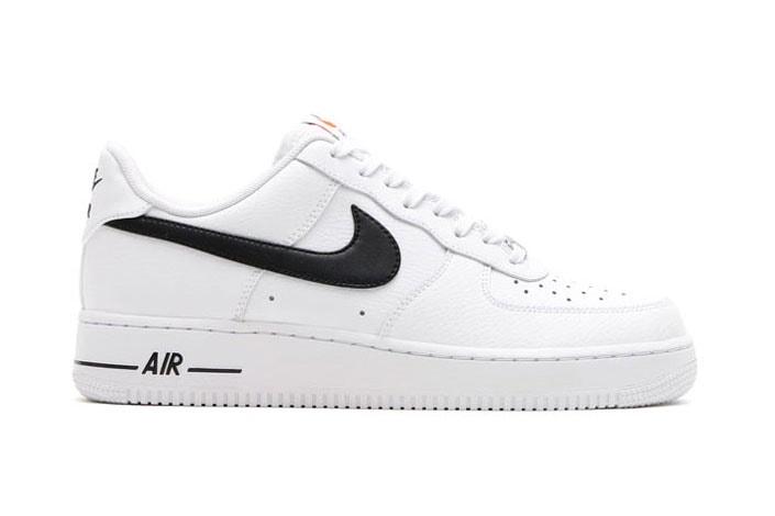 air force 1 black & white