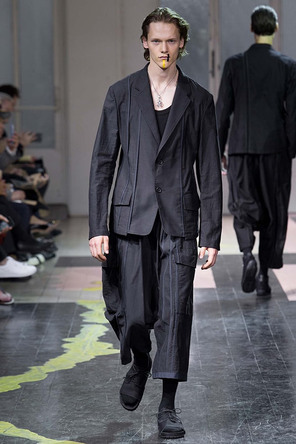 Yohji Yamamoto 2016 Spring Collection | Hypebeast