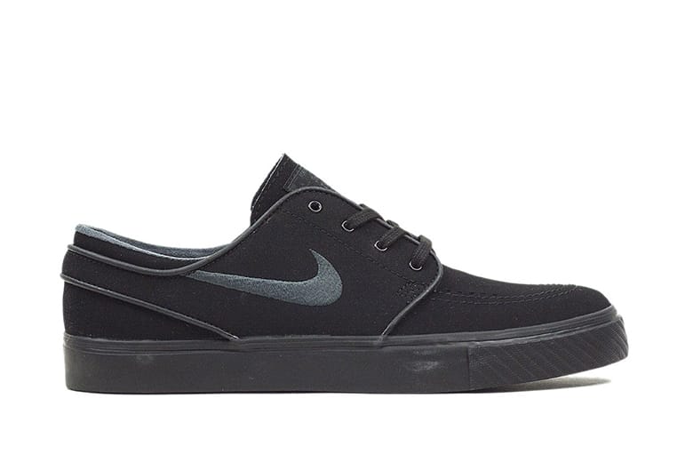 Nike stefan janoski on sale black