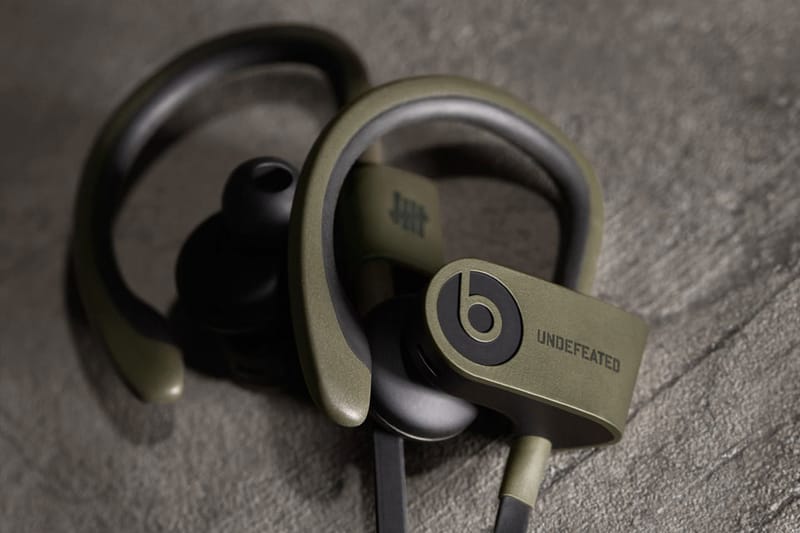 Undefeated x Beats by Dre Limited Edition Powerbeats 2 Wireless