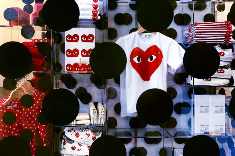 Comme des garcons play outlet shop in hong kong