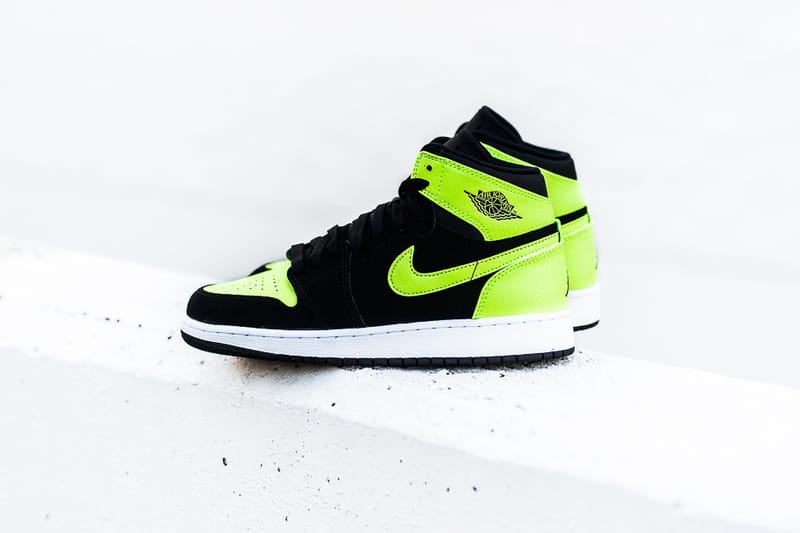 Lime green air retailer jordan 1