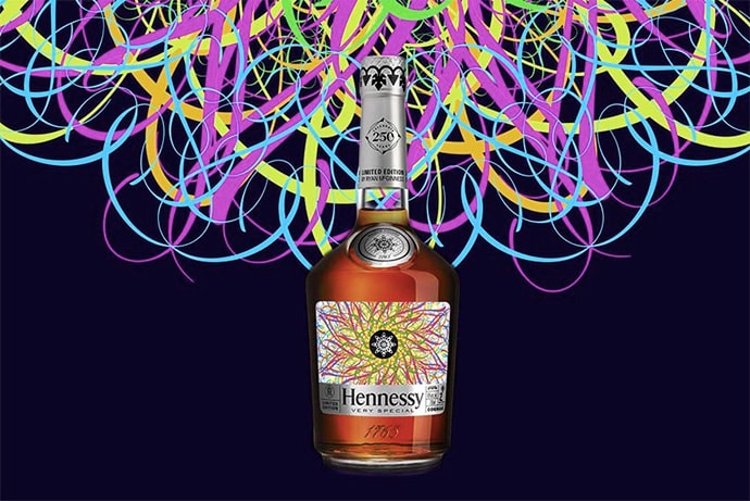 Райан МакГиннесс x Hennessy VS Дизайн бутылки ограниченной серии
