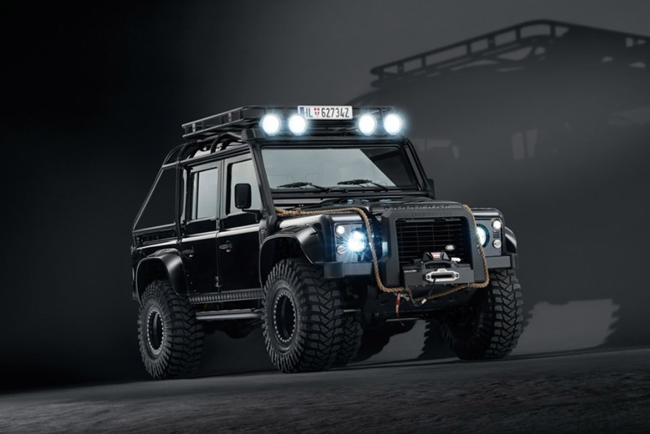 Посмотрите на сильно модифицированные Land Rover Defender и Range Rover Sport из «Спектра»