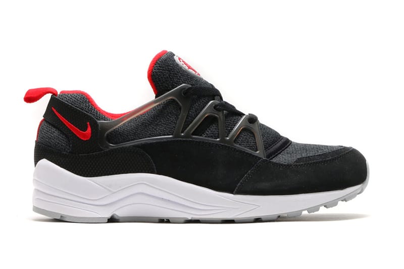 Air huarache run ultra black metallic silver  and  university clearance red