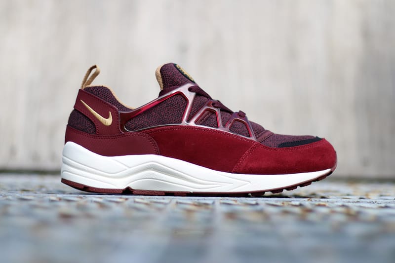 Nike Air Huarache Light Deep Burgundy Metallic Gold Team Red