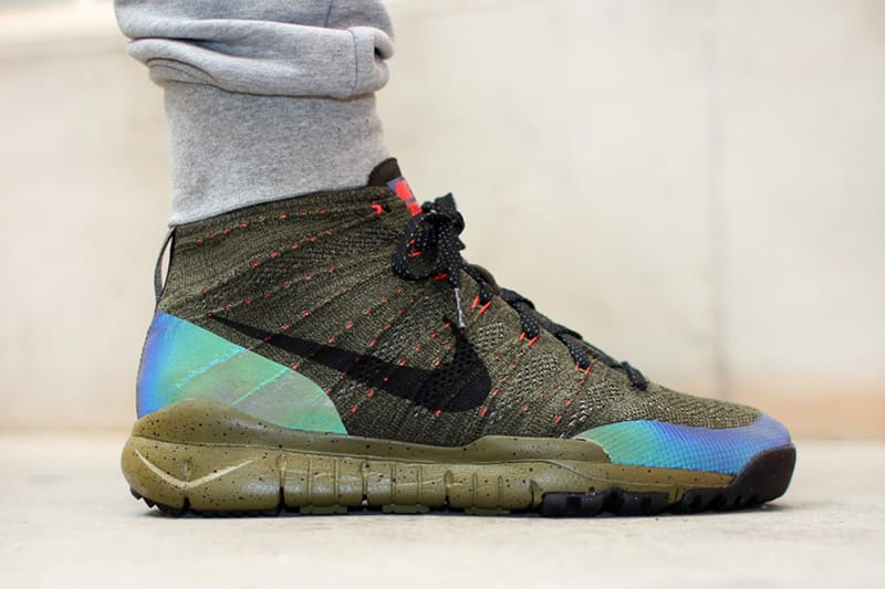 Nike Flyknit Trainer Chukka FSB Sequoia/Black | Hypebeast