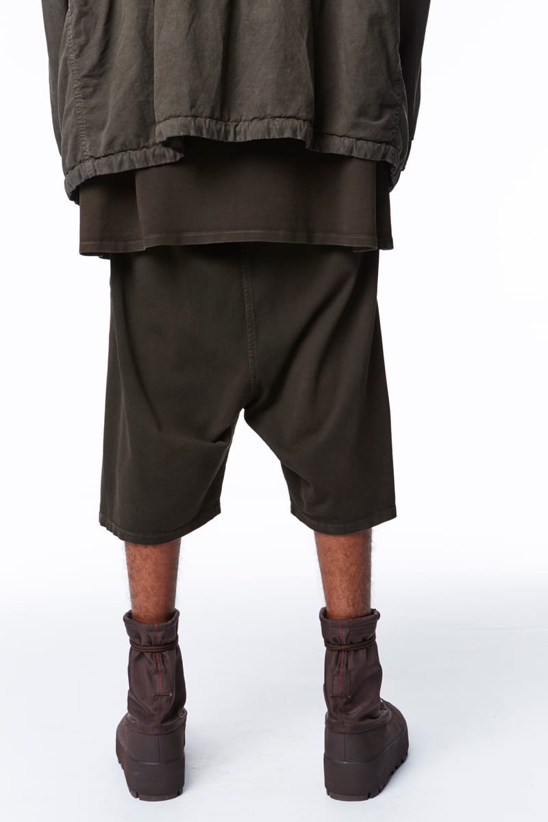 Yeezy Season 2 Closer Look | Hypebeast