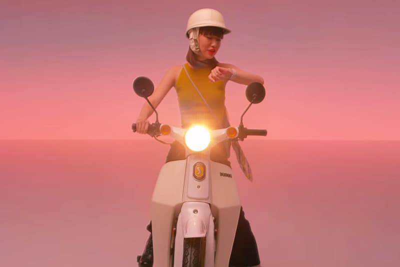 Apple Watch Commercial Chloe Sevigny & RZA Hypebeast