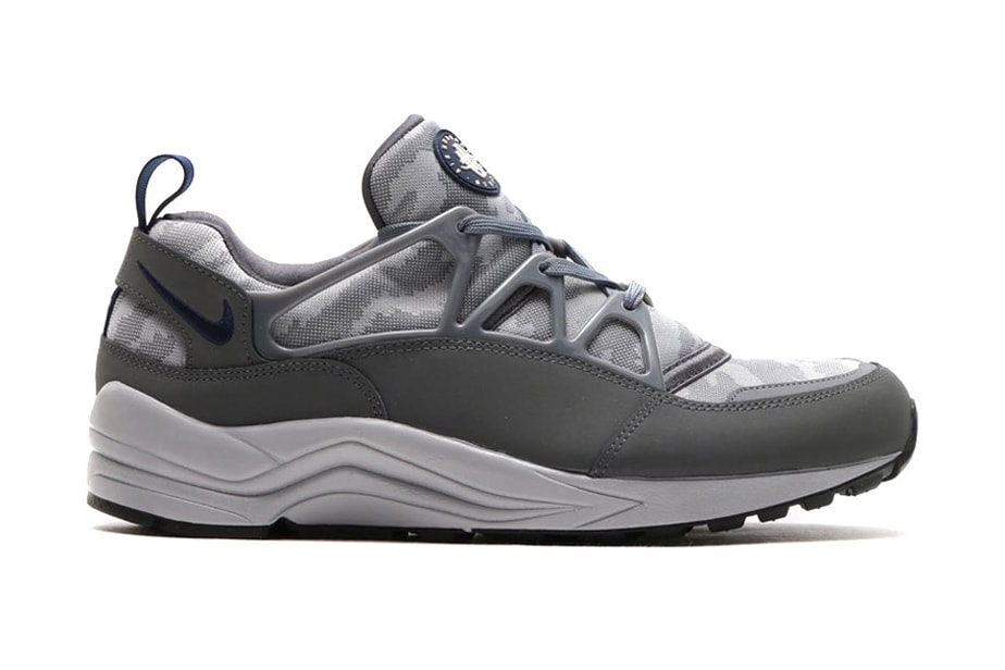 Nike Air Huarache Light FB Dark Grey Obsidian Flat Silver Clear Grey | Hypebeast