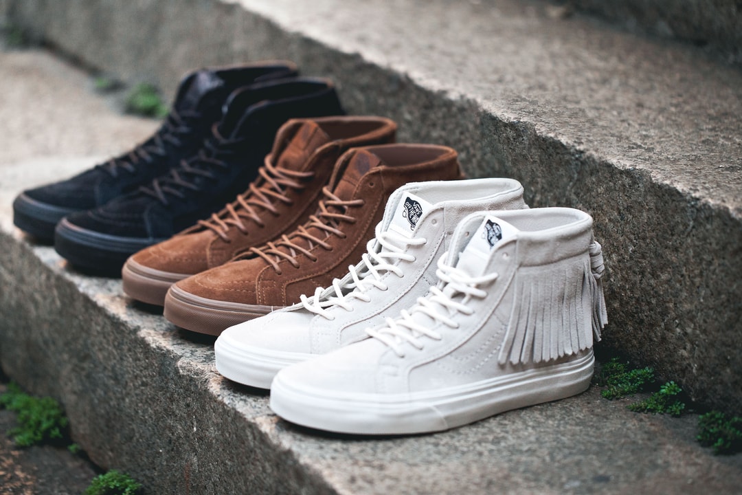 Vans hot sale suede moccasins