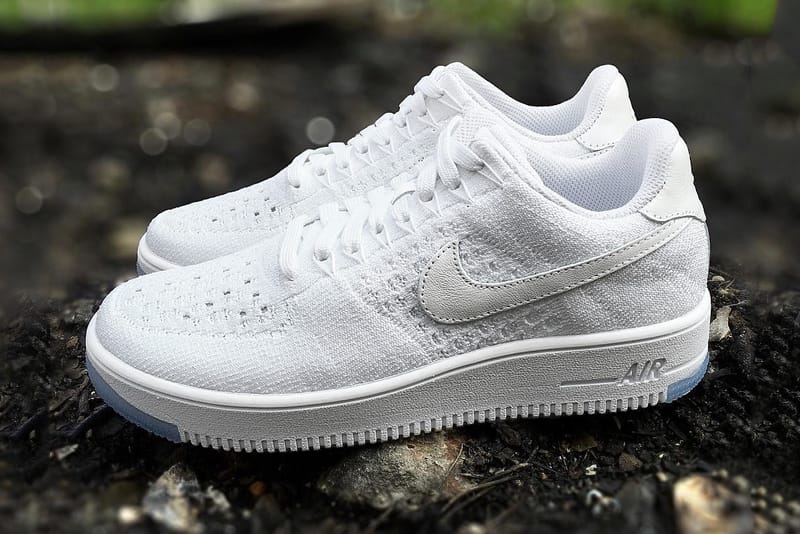 Air force 1 flyknit low white on sale