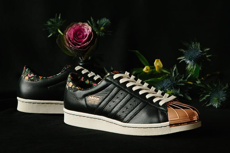 Adidas hot sale superstar 80v