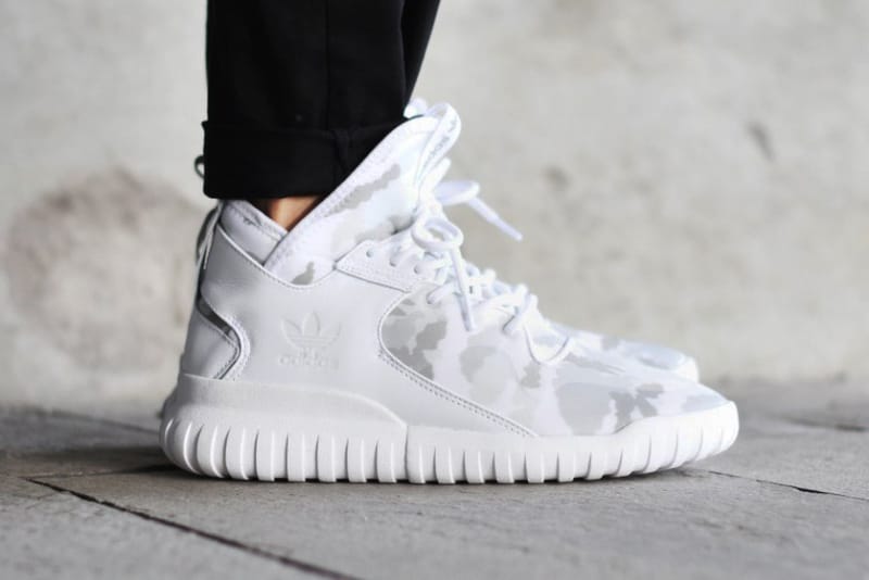 Off white adidas tubular fashion