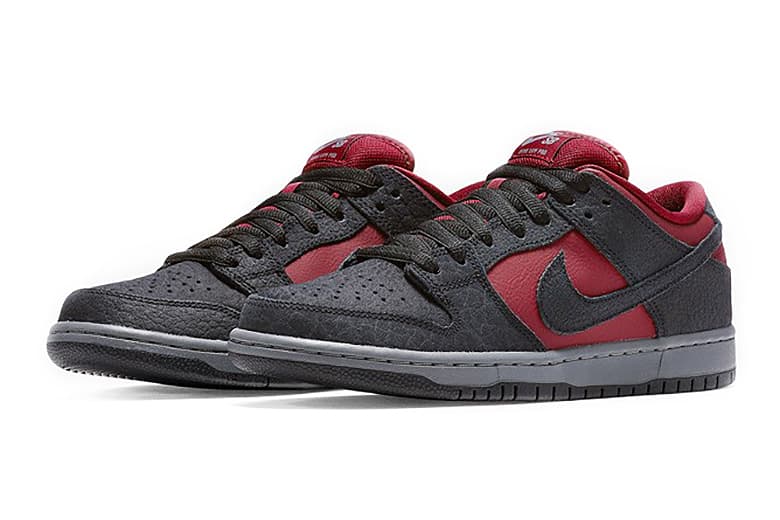 dunk low red nike