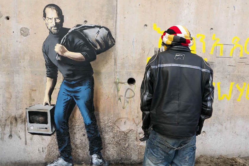 Бэнкси привлекает внимание Франции своим произведением о Стиве Джобсе