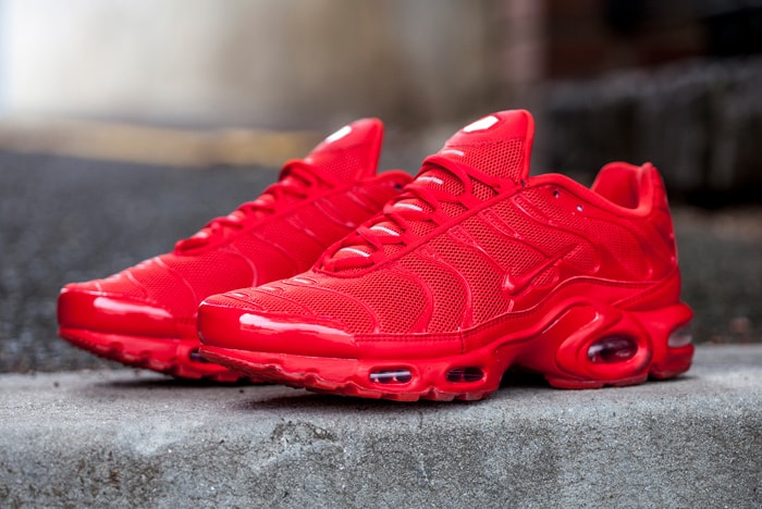 Nike red air max plus Clearance