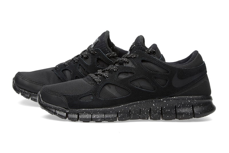 nike free run 4.0 black and white