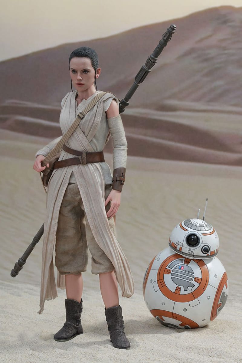 Hot toys rey deals bb8