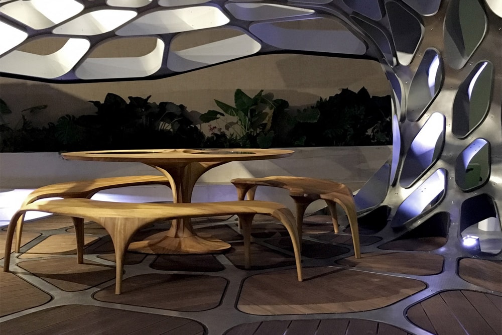Заха Хадид и Патрик Шумахер представили футуристический павильон Volu на выставке Design Miami