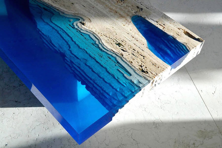 Эти столы в форме лагуны перенесут глубины океана в ваш дом