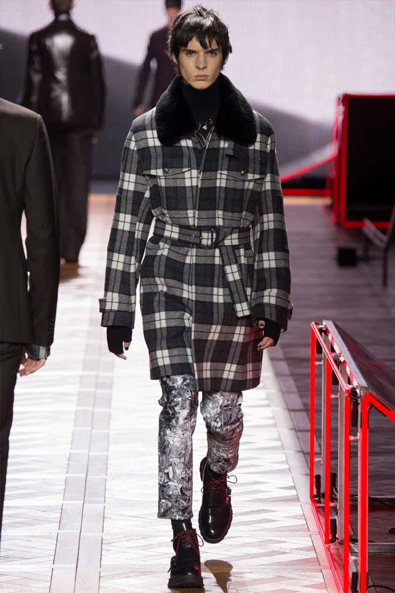 Kris Van Assche Knows How to Be Dapper and Warm in Dior Homme's