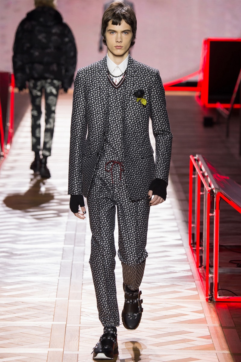 Kris Van Assche Knows How to Be Dapper and Warm in Dior Homme's 2016 ...