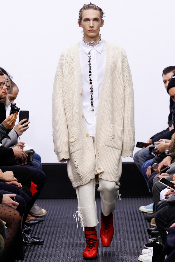 J.W. Anderson 2016 Fall/Winter at London Collections Men | Hypebeast