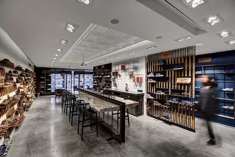 This Modular Display Shelf at Skechers in Istanbul Is