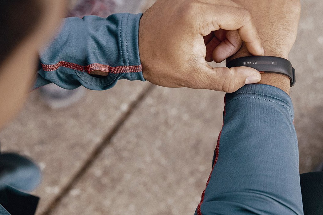 Under Armour создает идеальный фитнес-пакет 3-в-1