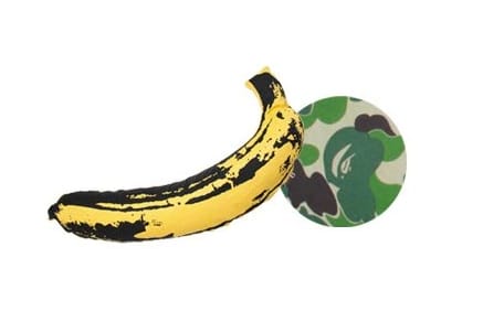 BAPE X MEDICOM TOY X ANDY WARHOL 】ABC CAMO BANANA CUSHION L