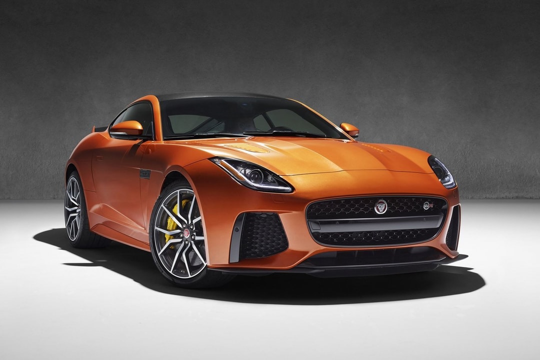 Jaguar F-Type SVR со скоростью 200 миль в час дебютирует на Женевском автосалоне