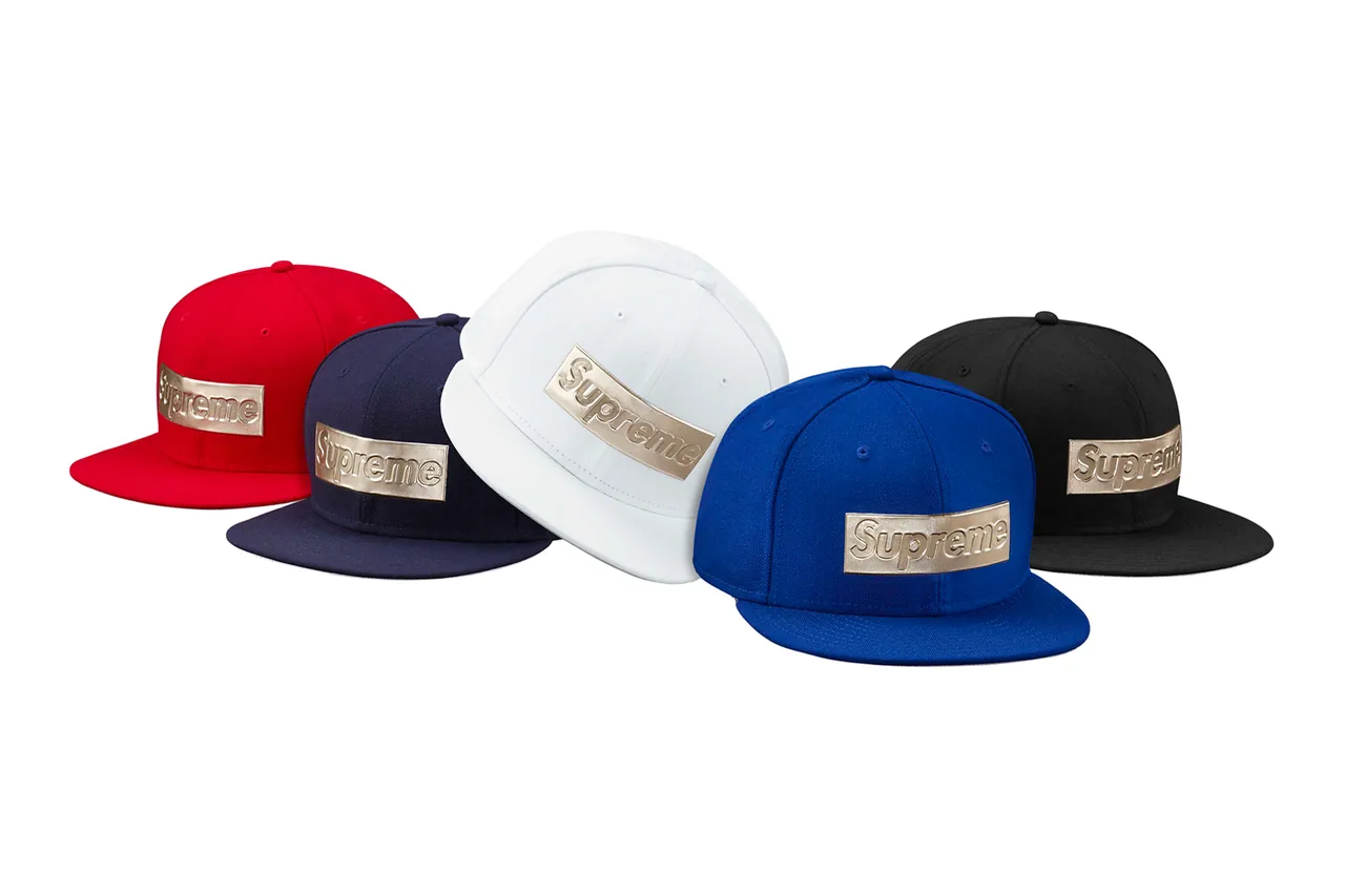 Supreme snapback outlet hat