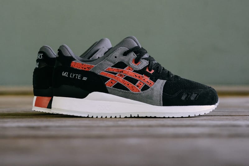 Asics gel lyte deals v black chili