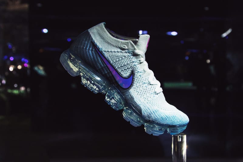 Nike air vapormax flyknit clearance 2016