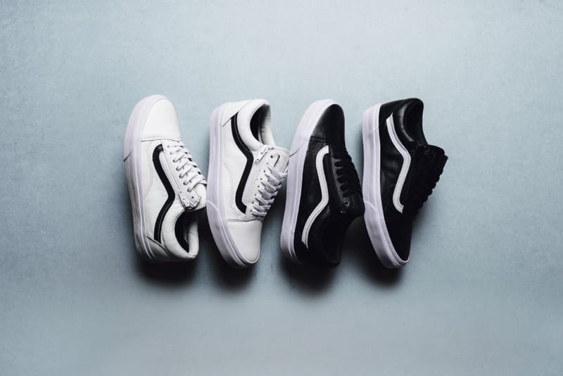 Vans old skool white zipper sale