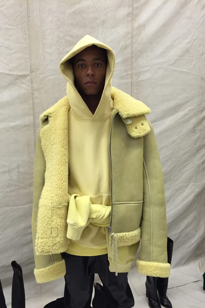 Yeezy season store 3 coat