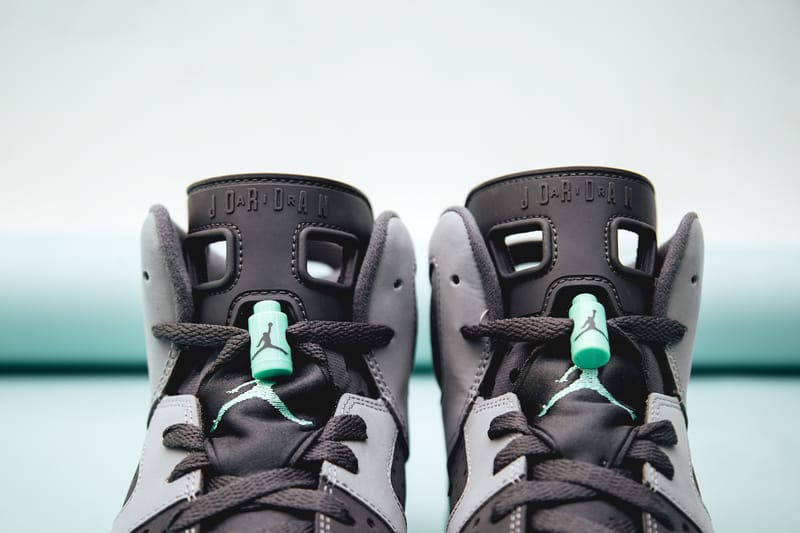 Air jordan on sale 6 green glow