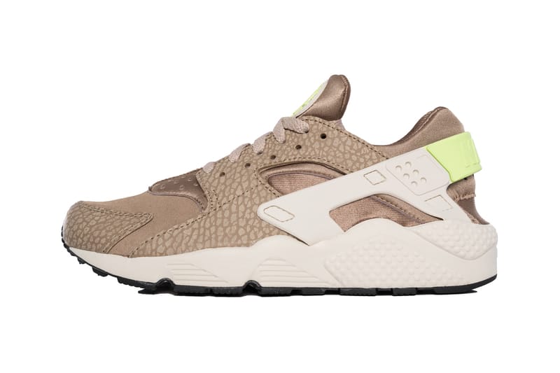 Nike air huarache run premium outlet linen