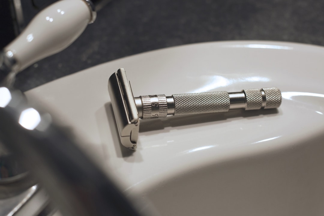 Rockwell Model T предлагает индивидуальное бритье в элегантном дизайне