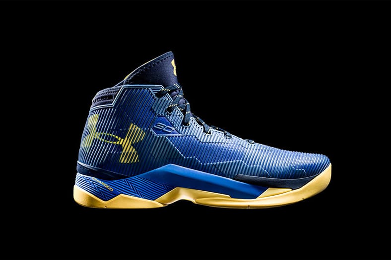 Under armour curry on sale 5 2016 kids