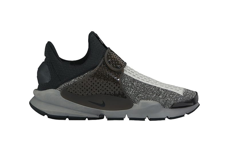 Nike Releasing Black and Navy Sock Dart for Holiday Hypebeast