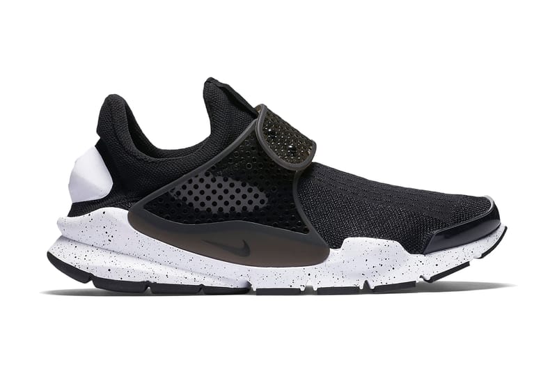 Sock dart black store white