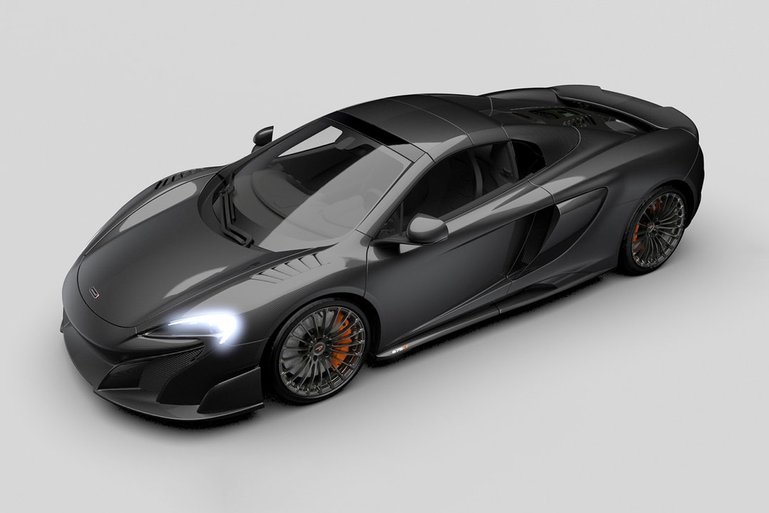 McLaren покрывает 675LT Spider карбоновым покрытием