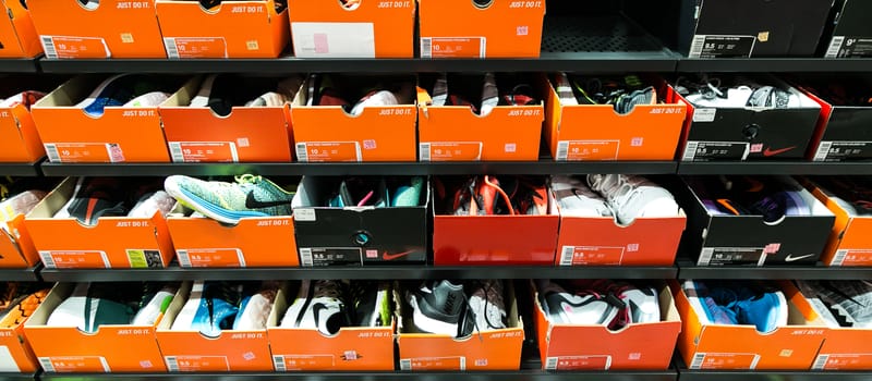 Nike shoe factory best sale