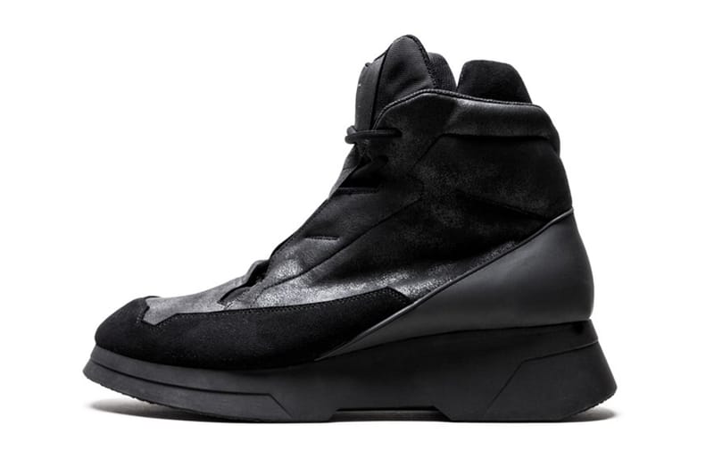 JULIUS High-Top Sneakers for 2016 Fall/Winter Collection