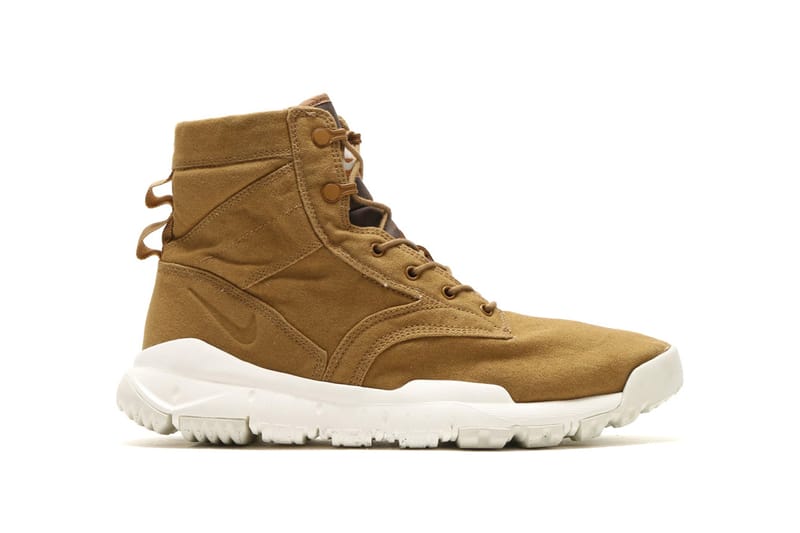 Nike free hotsell military boots